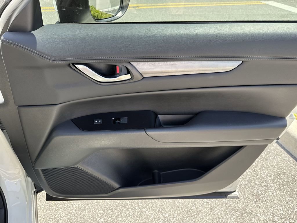 Used 2019 MAZDA CX-5 Touring image 43