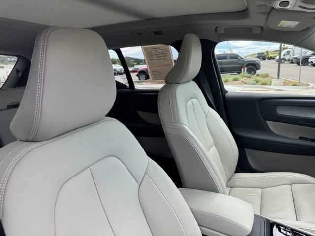 Used 2022 Volvo XC40 T5 Inscription w/ Advanced Package AWD/4WD image 28