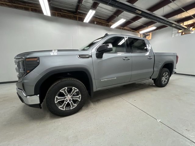 New 2026 GMC Sierra 1500 SLE image 5