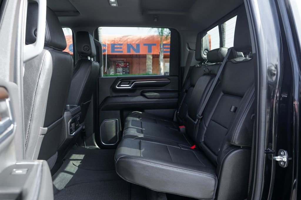 Used 2024 GMC Sierra 3500 Denali w/ Denali Reserve Package AWD/4WD image 39