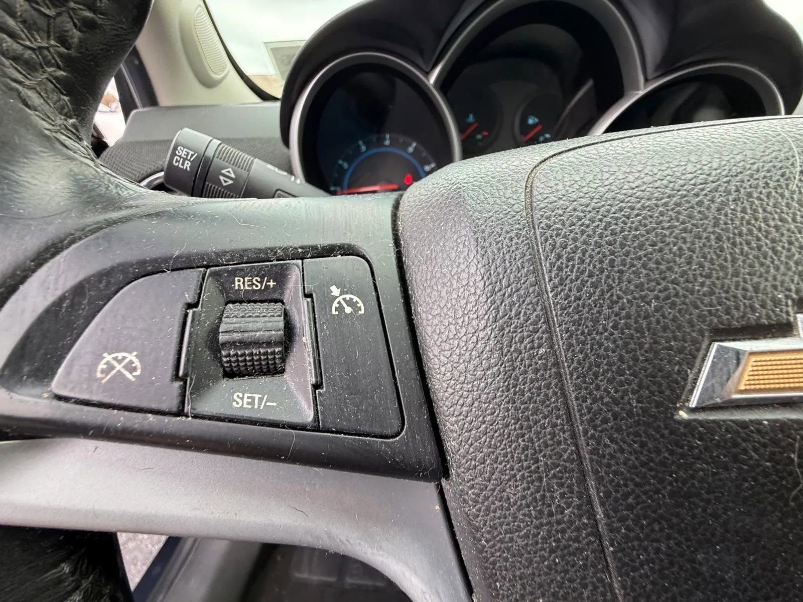 Used 2014 Chevrolet Cruze LT image 17