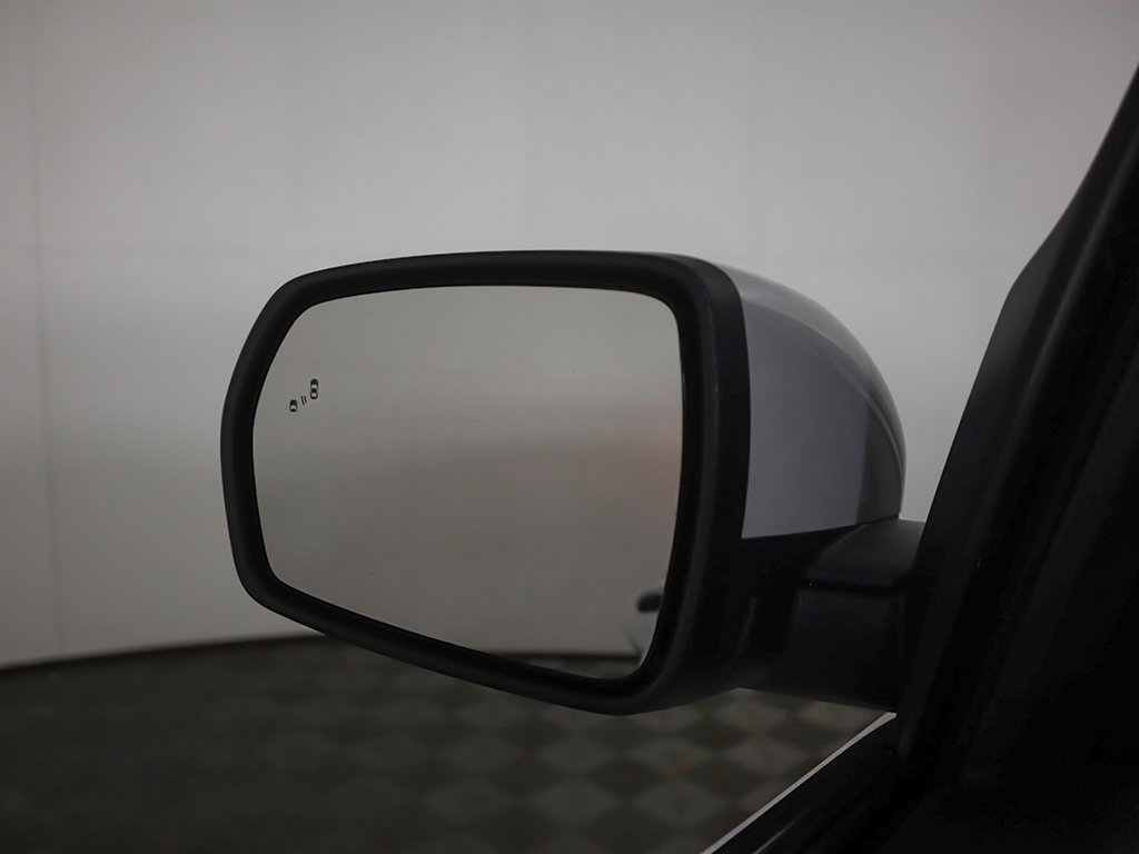 Used 2024 Ford Edge SEL image 35