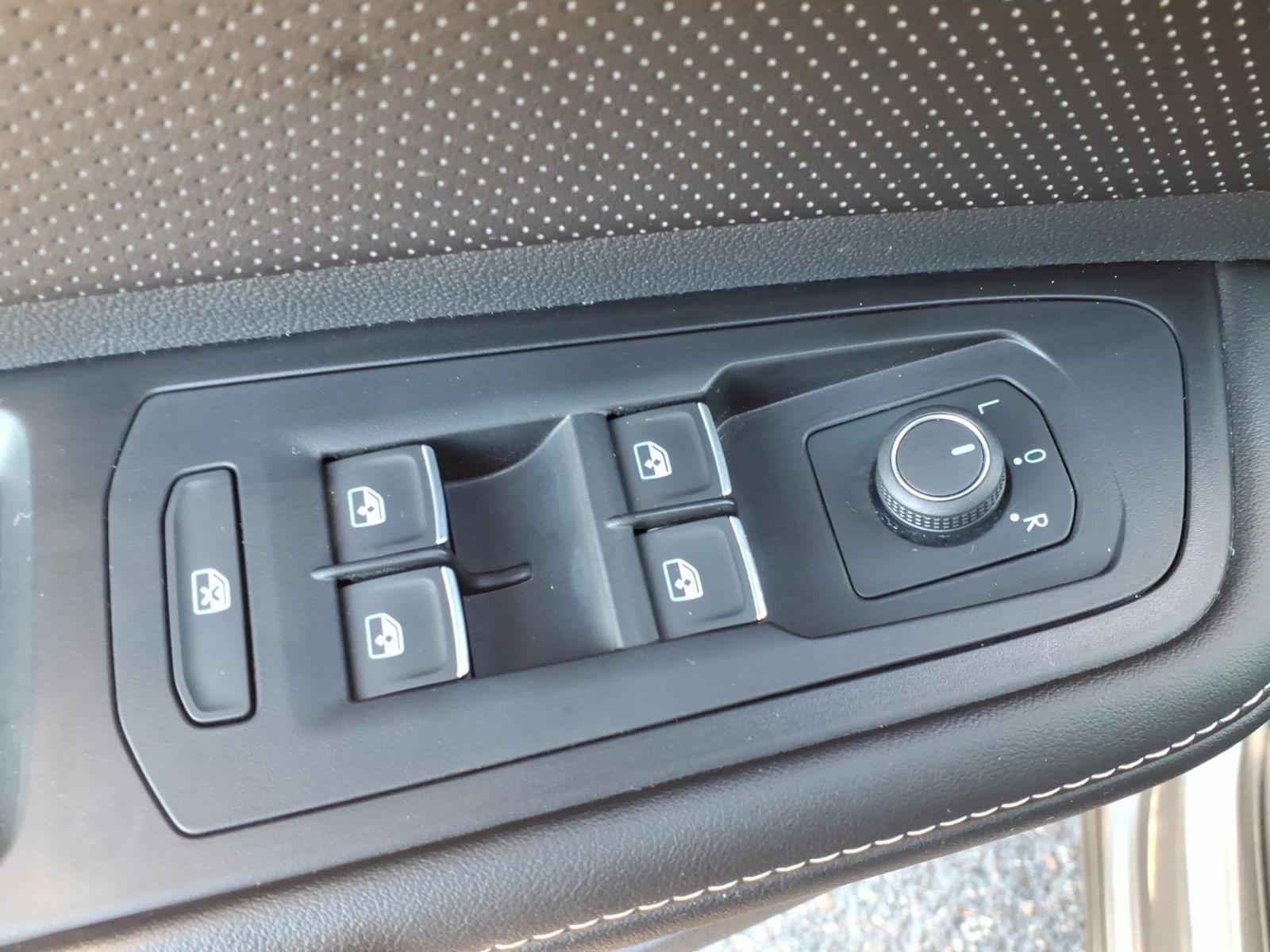 Certified 2024 Volkswagen Atlas SE AWD/4WD image 20