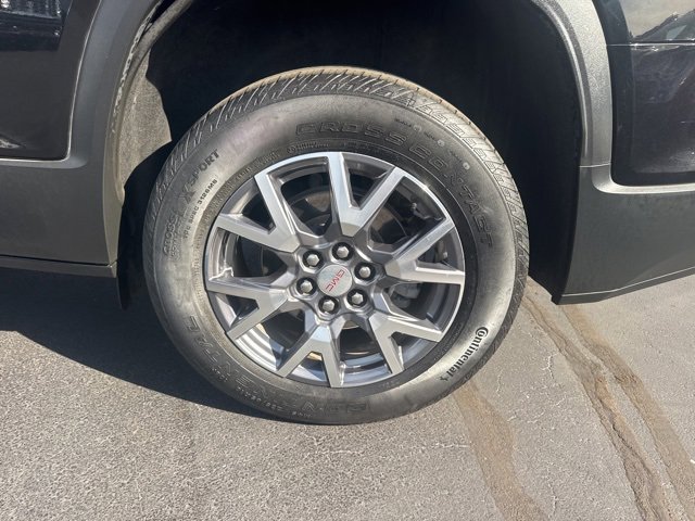 Used 2023 GMC Acadia SLT image 26