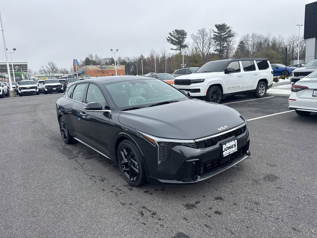 New 2026 Kia K4 GT-Line Turbo image 2
