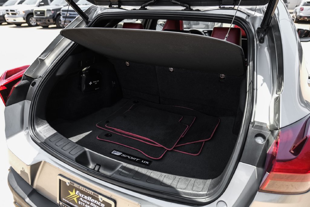 Used 2019 Lexus UX 200 F Sport w/ F Sport Premium Package FWD image 64