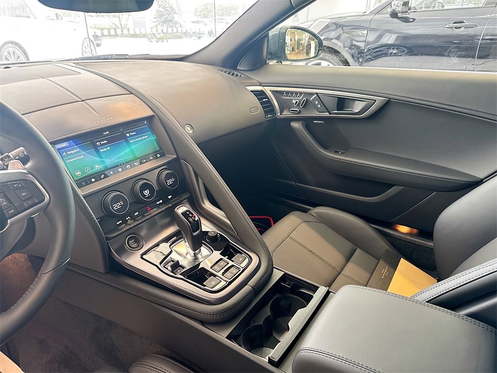 New 2024 Jaguar F-TYPE R-Dynamic image 21