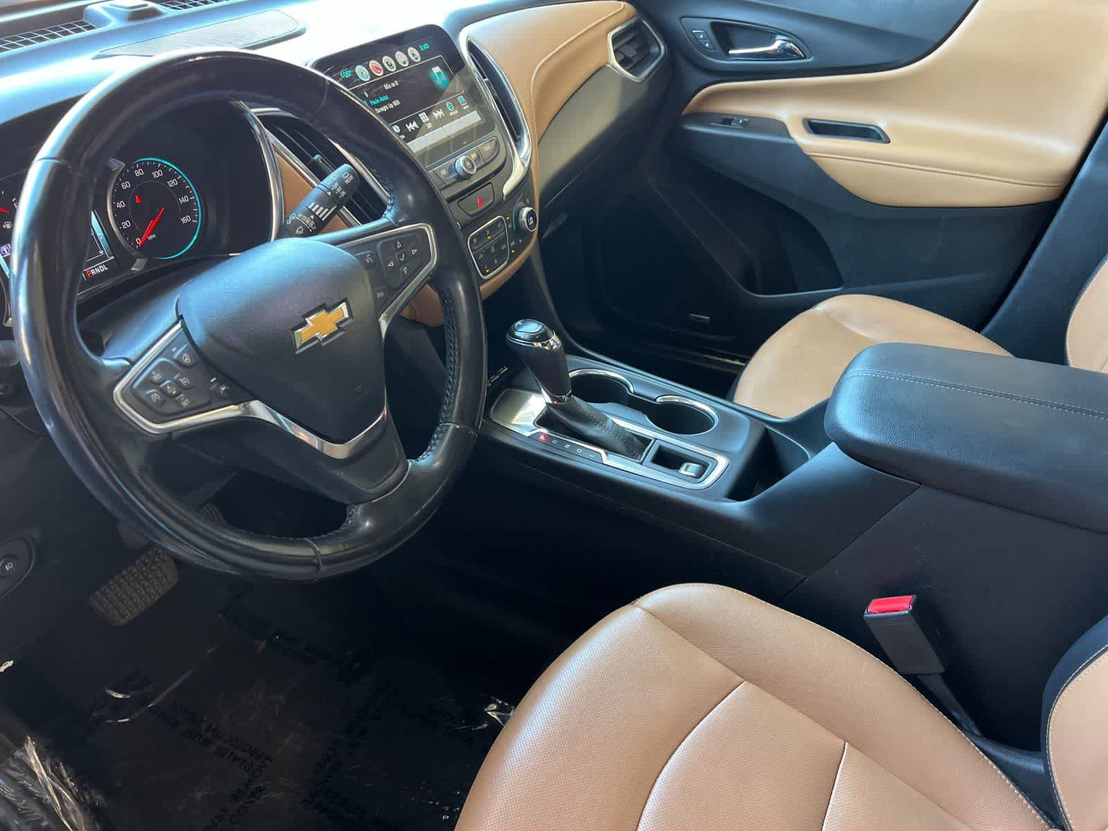 Used 2018 Chevrolet Equinox Premier FWD image 12