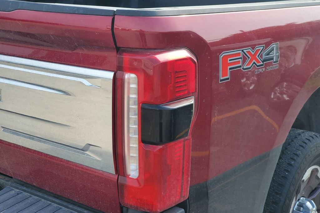 Certified 2025 Ford F250 King Ranch AWD/4WD image 5