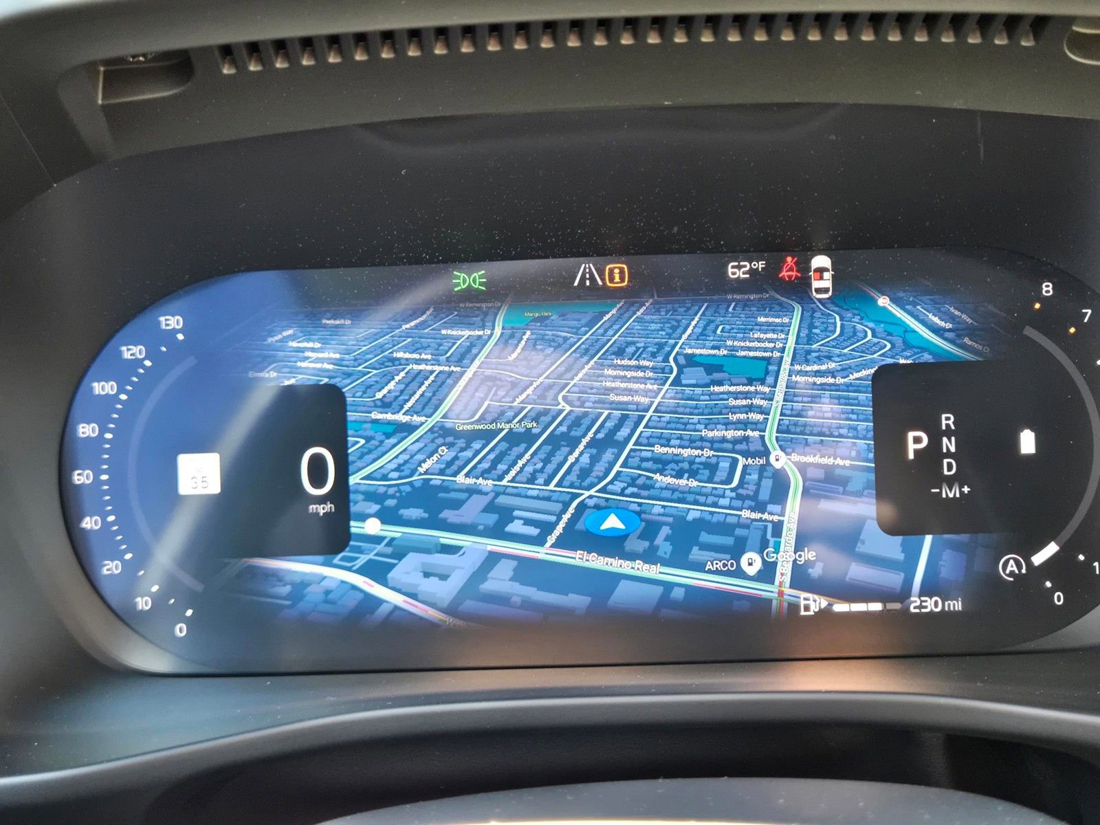 Certified 2025 Volvo XC40 B5 Plus image 14