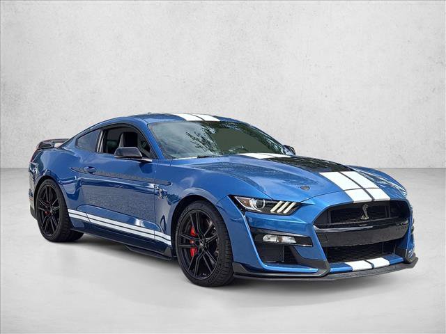 Used 2020 Ford Mustang Shelby GT500 w/ Technology Package RWD image 3