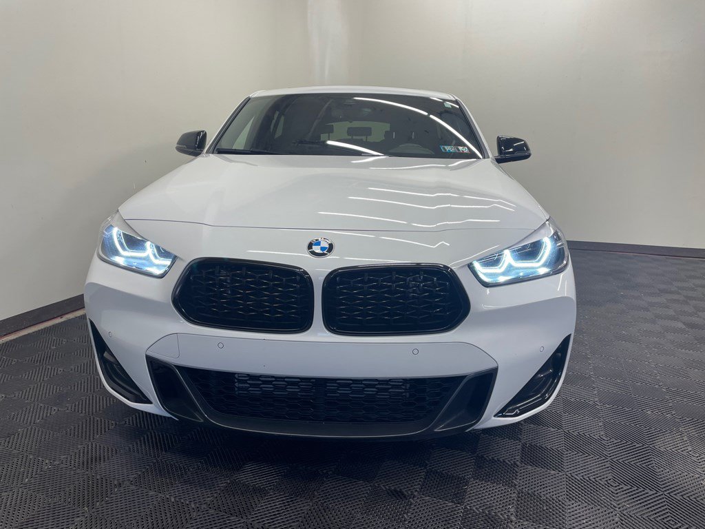 Used 2022 BMW X2 M35i w/ Shadowloine Package AWD/4WD image 3