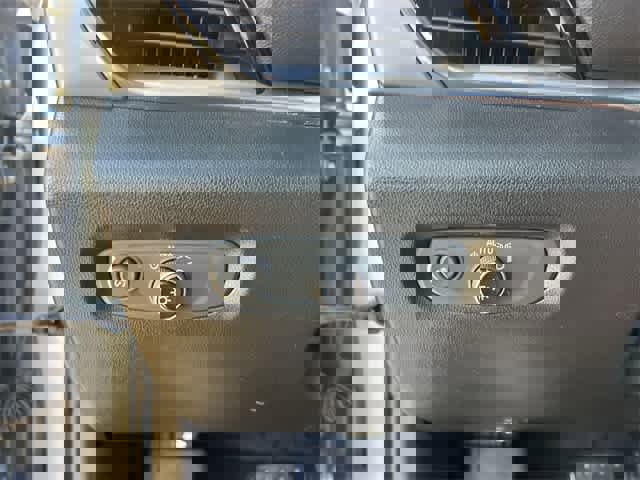 Used 2019 Chevrolet Traverse LS image 29