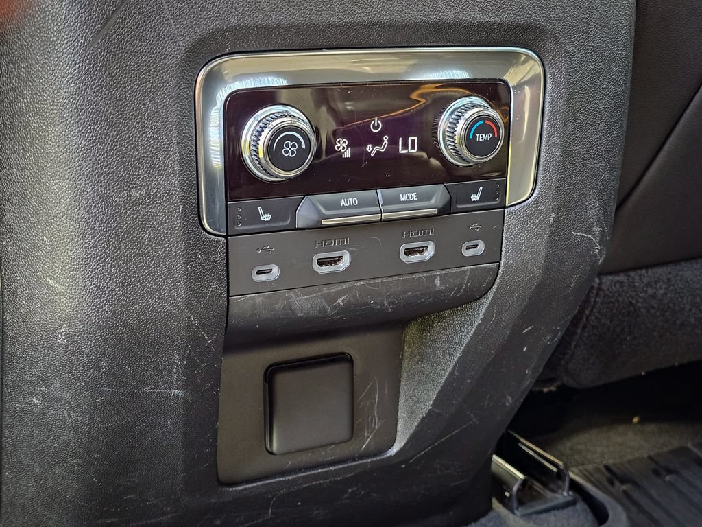 Used 2021 GMC Yukon XL AT4 w/ AT4 Premium Plus Package AWD/4WD image 36
