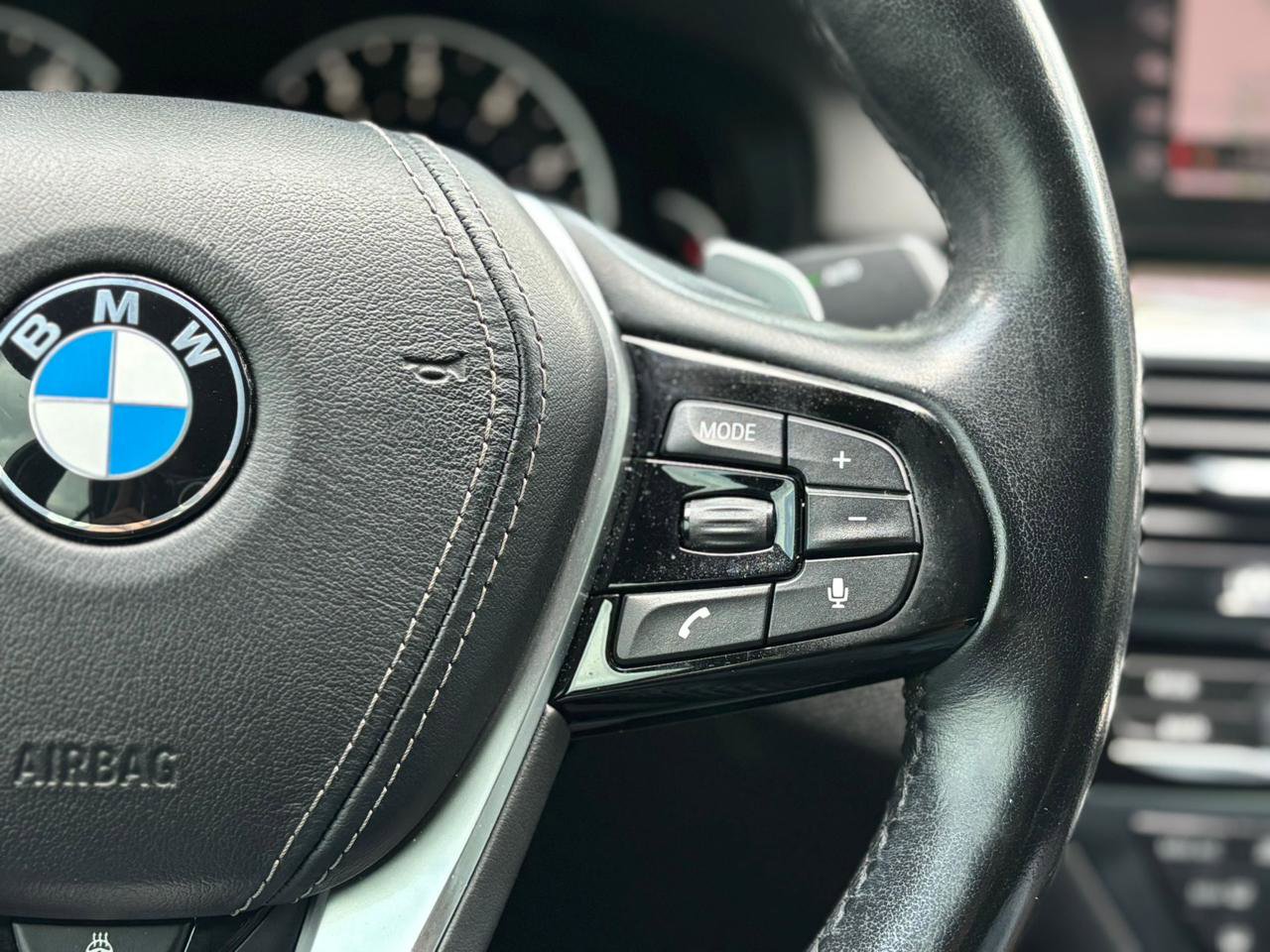 Used 2019 BMW 530i xDrive w/ Convenience Package AWD/4WD image 22