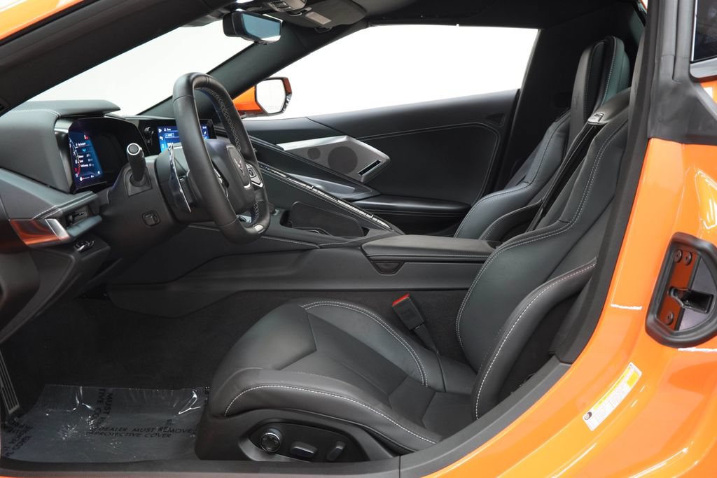 Used 2024 Chevrolet Corvette Z06 RWD image 4