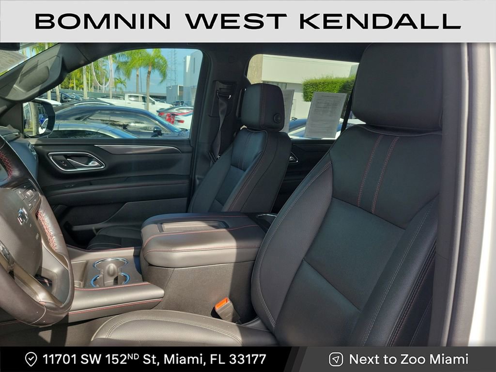 Used 2023 Chevrolet Suburban RST w/ Luxury Package image 10