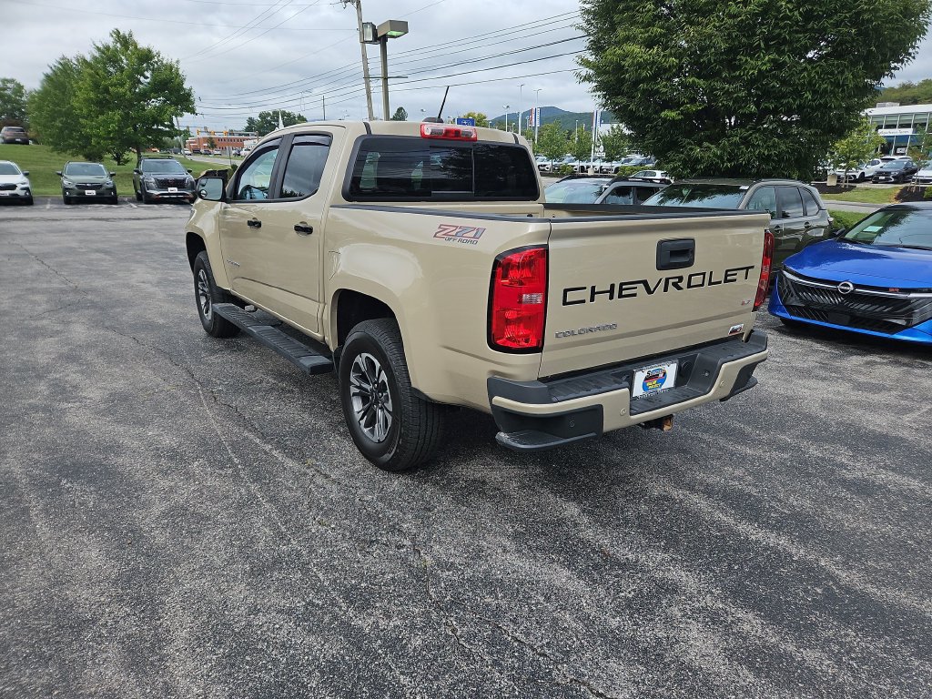 Used 2022 Chevrolet Colorado Z71 AWD/4WD image 3