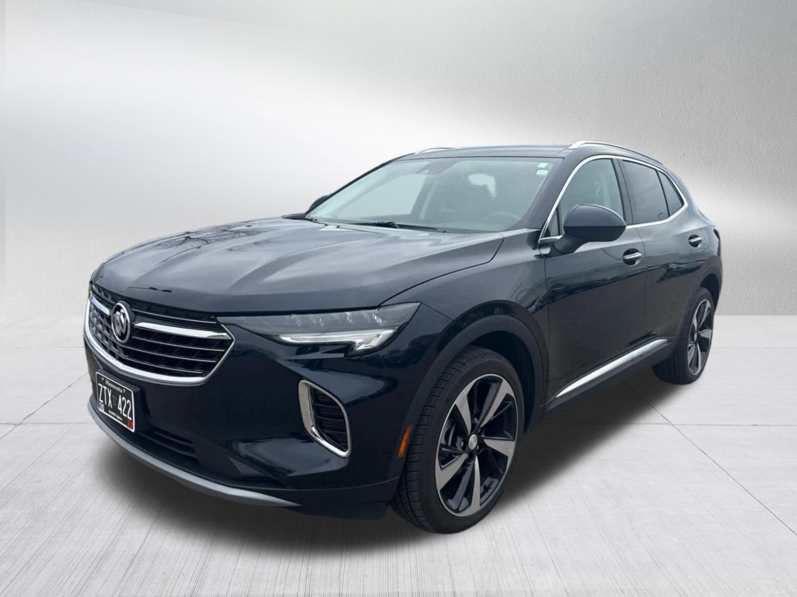 Used 2021 Buick Envision Essence image 2