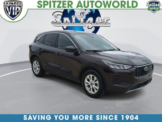 Used 2023 Ford Escape Active image 2