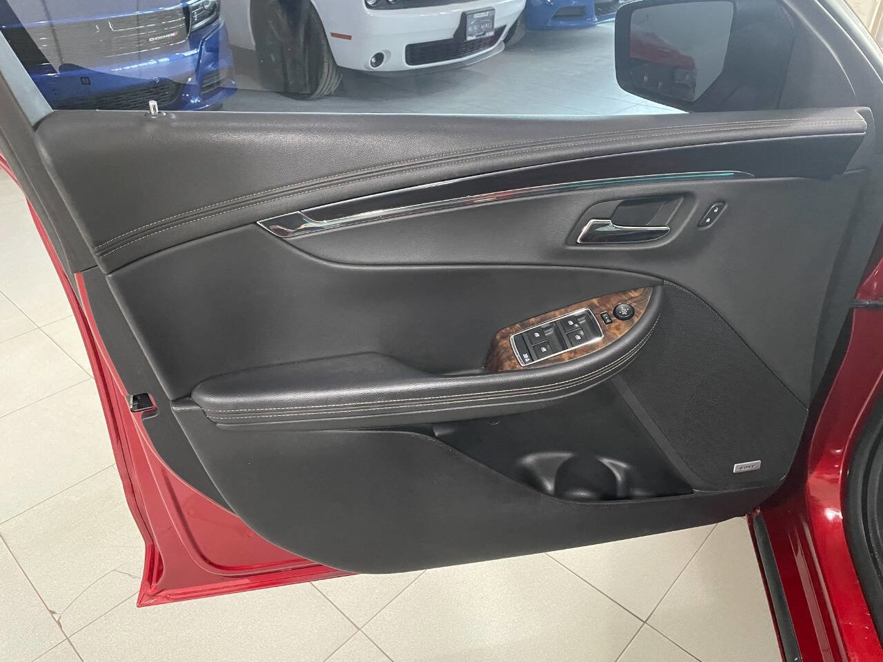 Used 2014 Chevrolet Impala LT image 13