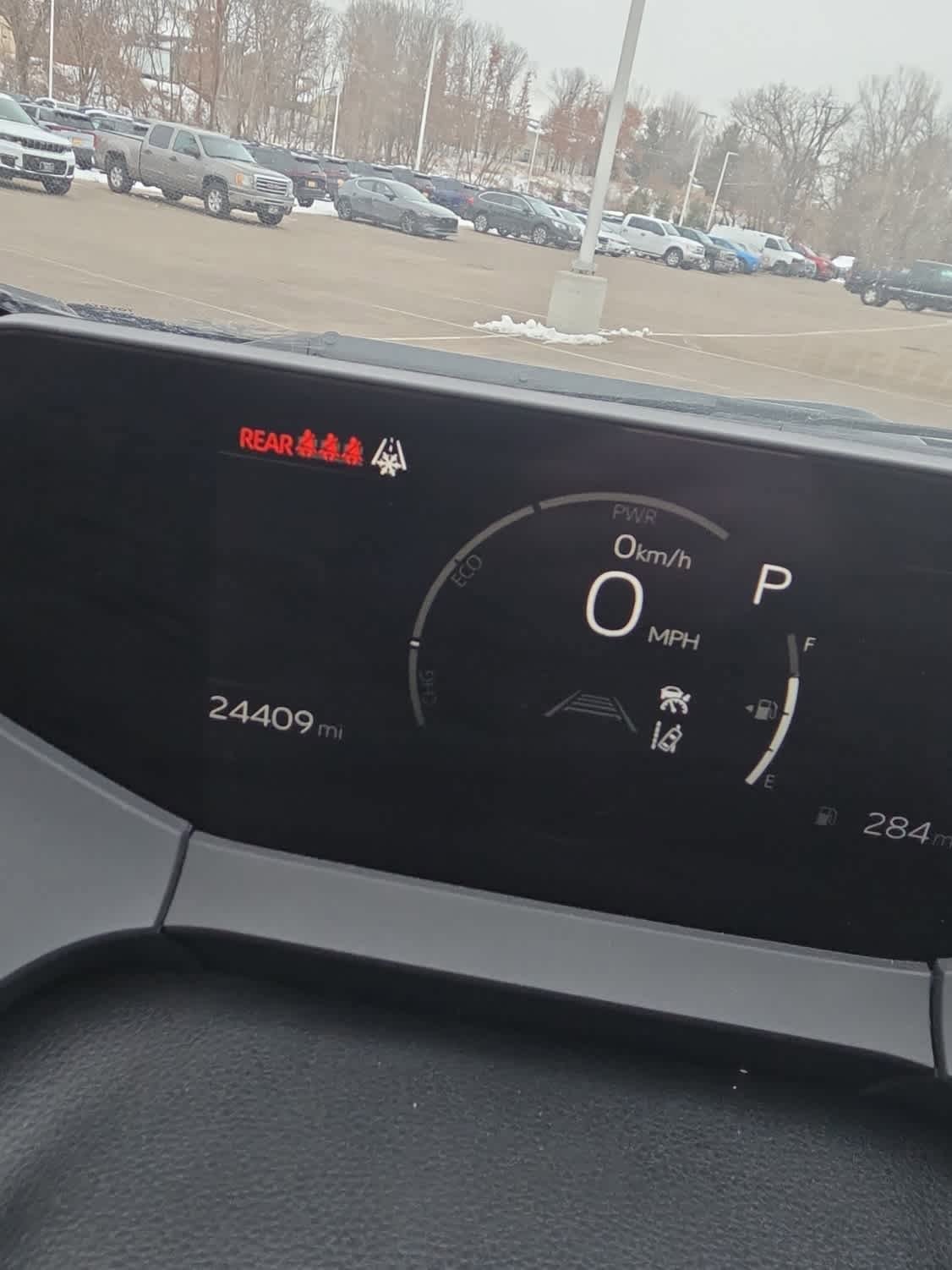 Used 2024 Toyota Prius LE image 8