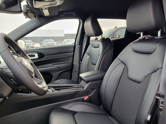 New 2026 Jeep Compass Latitude AWD/4WD image 10