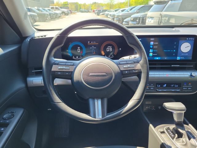 Used 2025 Hyundai Kona SEL image 10