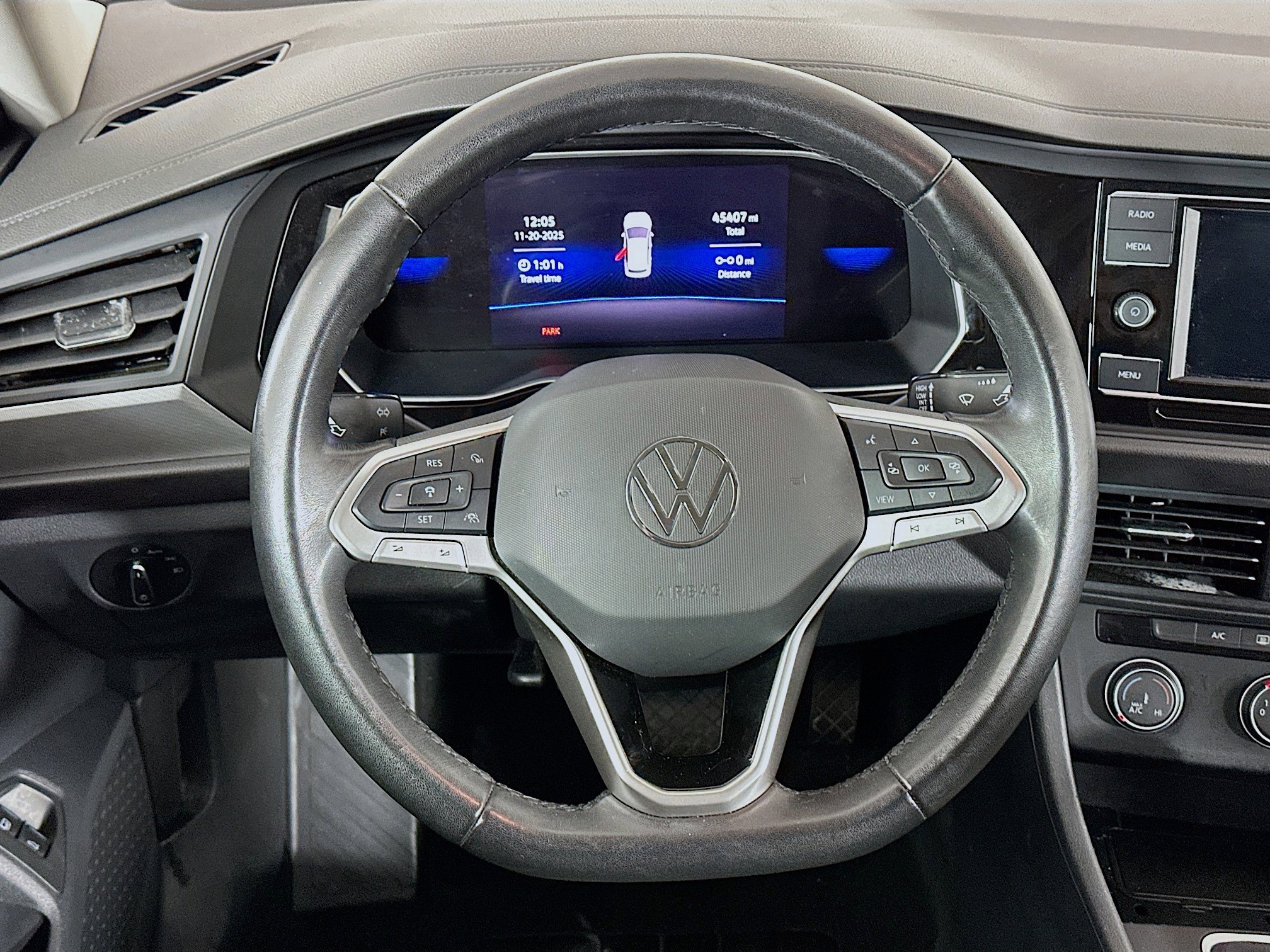 Used 2024 Volkswagen Jetta S image 18