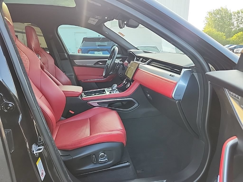 Used 2021 Jaguar F-PACE R-Dynamic S AWD/4WD image 38