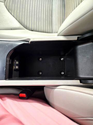 Used 2020 Toyota Camry SE image 20