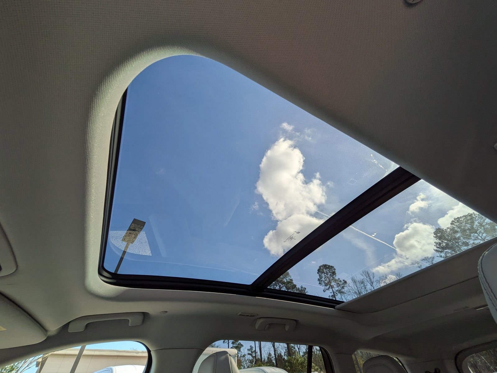 Certified 2025 Lincoln Aviator Reserve image 22