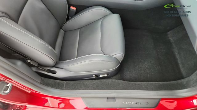 Used 2024 Tesla Model 3 Performance AWD/4WD image 23