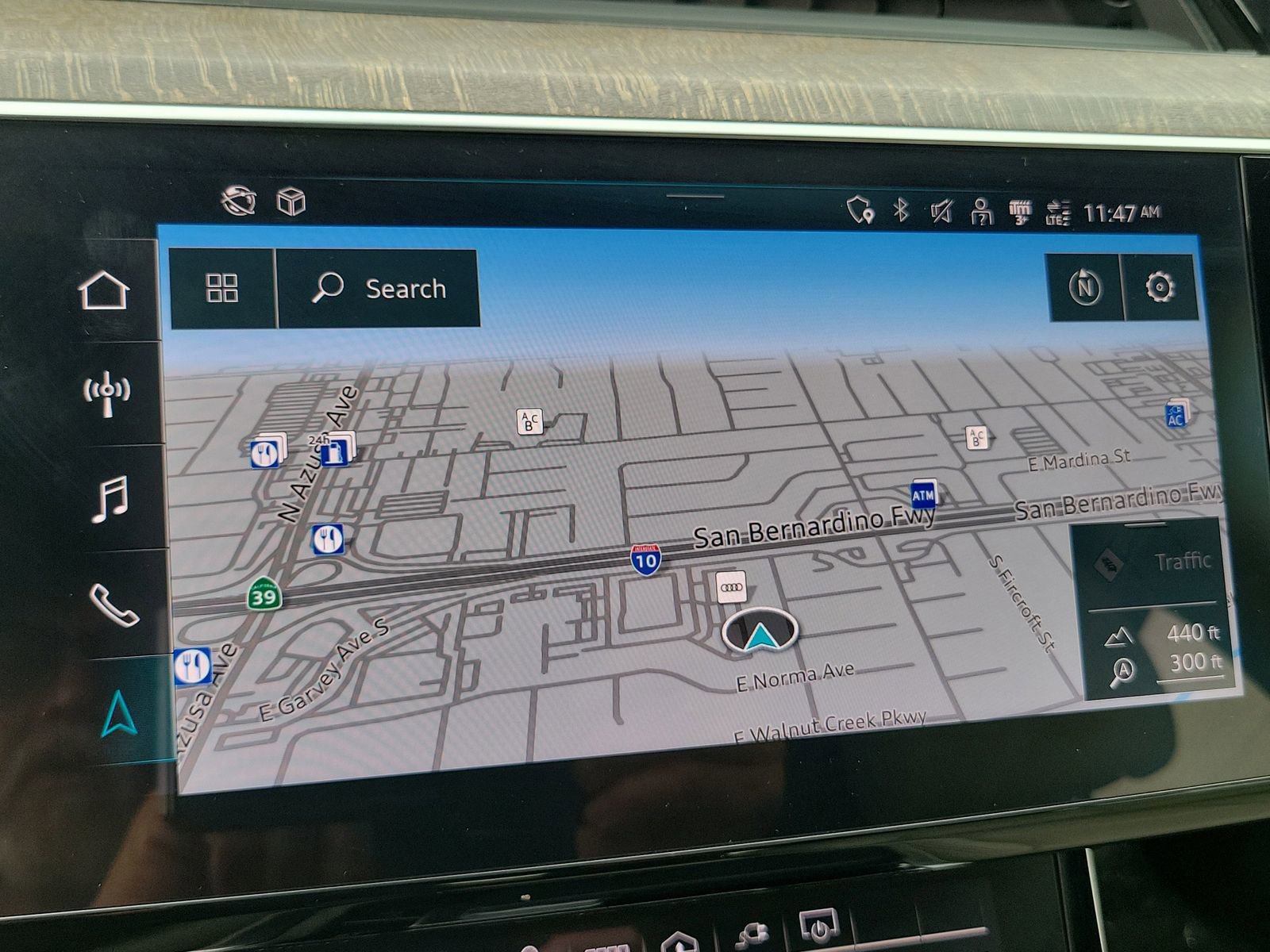 Used 2024 Audi Q8 e-tron Premium Plus w/ Premium Plus Package image 25