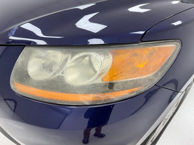 Used 2010 Hyundai Santa Fe SE image 7