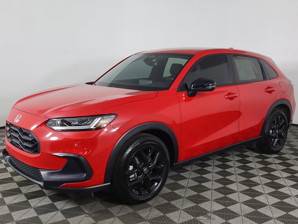 Used 2025 Honda HR-V Sport image 7