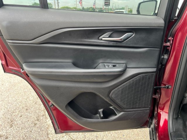 Used 2024 Jeep Grand Cherokee Altitude AWD/4WD image 34