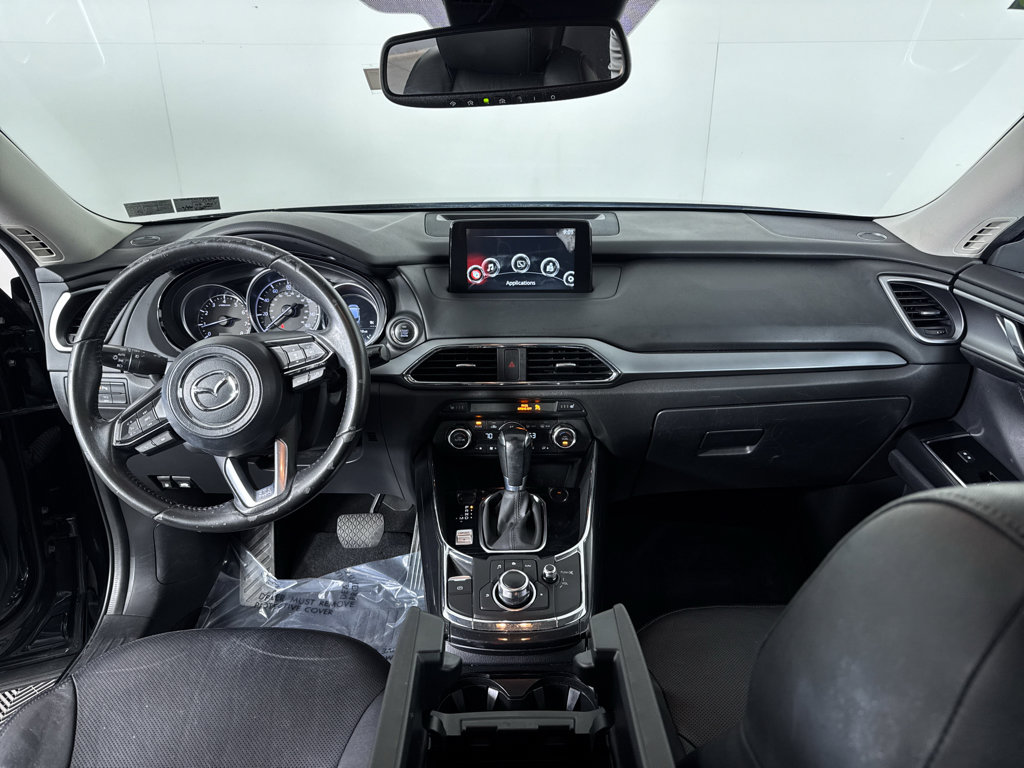 Used 2018 MAZDA CX-9 Touring w/ Touring Premium Package FWD image 4