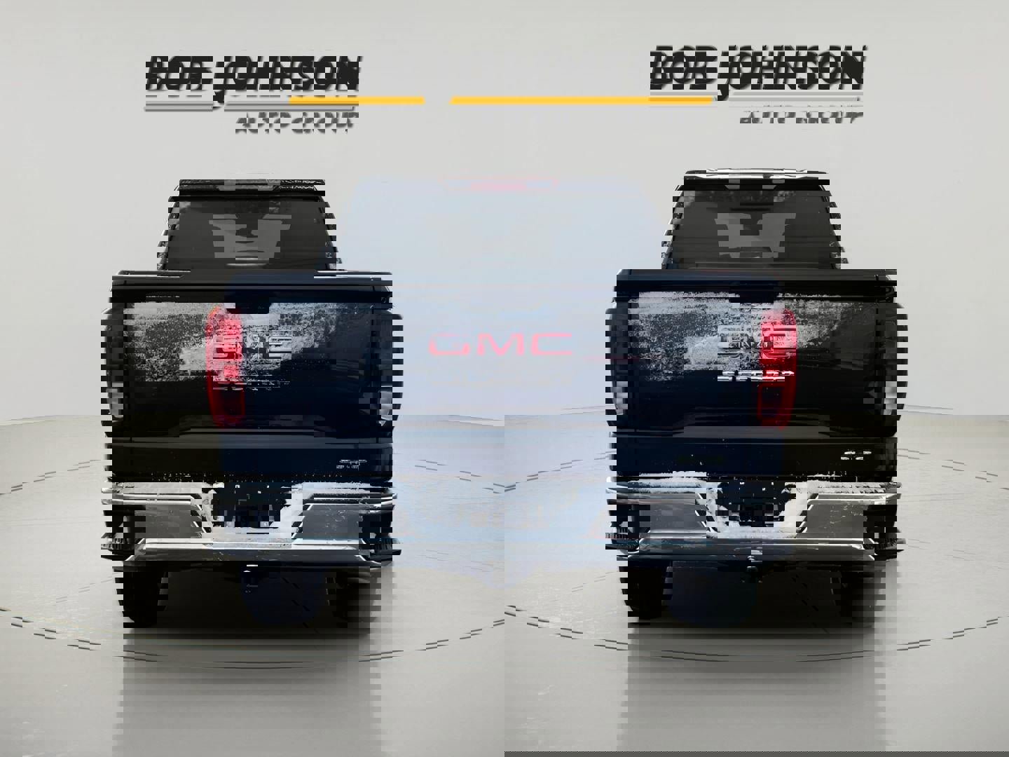 New 2025 GMC Sierra 1500 SLE w/ Preferred Package image 6