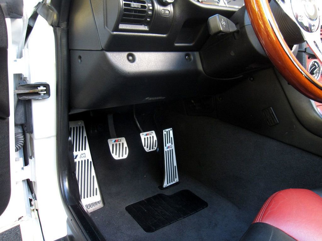 Used 1999 BMW M Roadster image 24