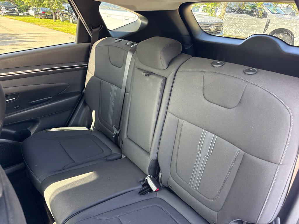 Used 2023 Hyundai Tucson SEL FWD image 11