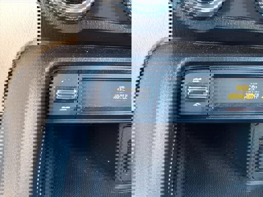 Used 2021 MAZDA MX-5 Miata RF Grand Touring image 9