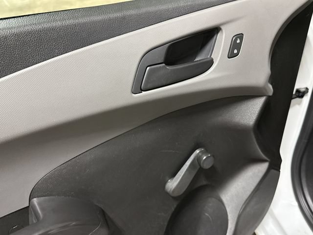 Used 2018 Chevrolet Sonic LS FWD image 20