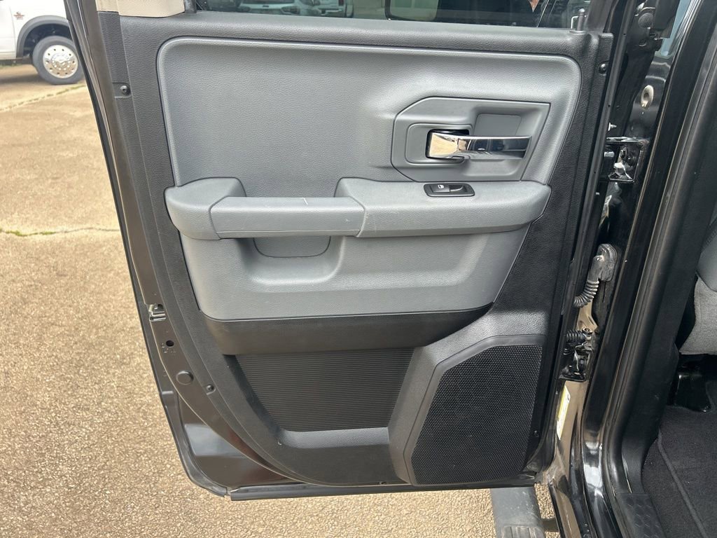 Used 2018 RAM 1500 Big Horn image 12