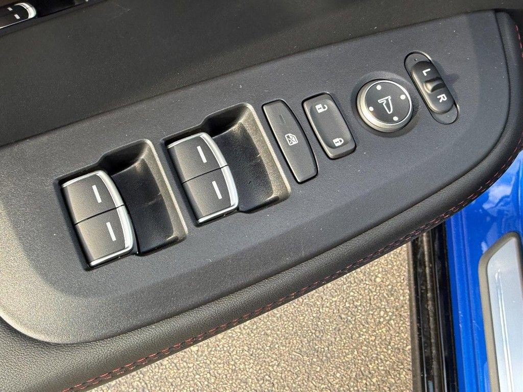 Certified 2025 Acura ADX A-Spec AWD/4WD image 18