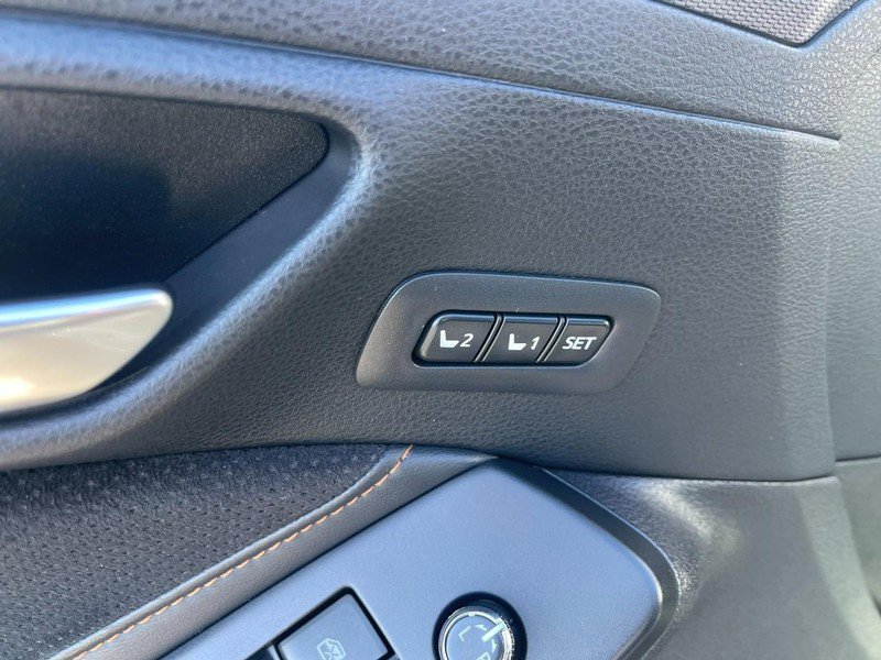 Used 2019 Toyota Avalon Touring w/ All Weather Liner Package image 25