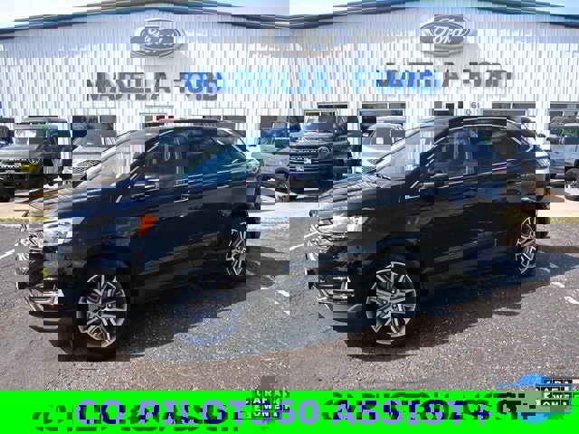 Used 2023 Ford Edge Titanium