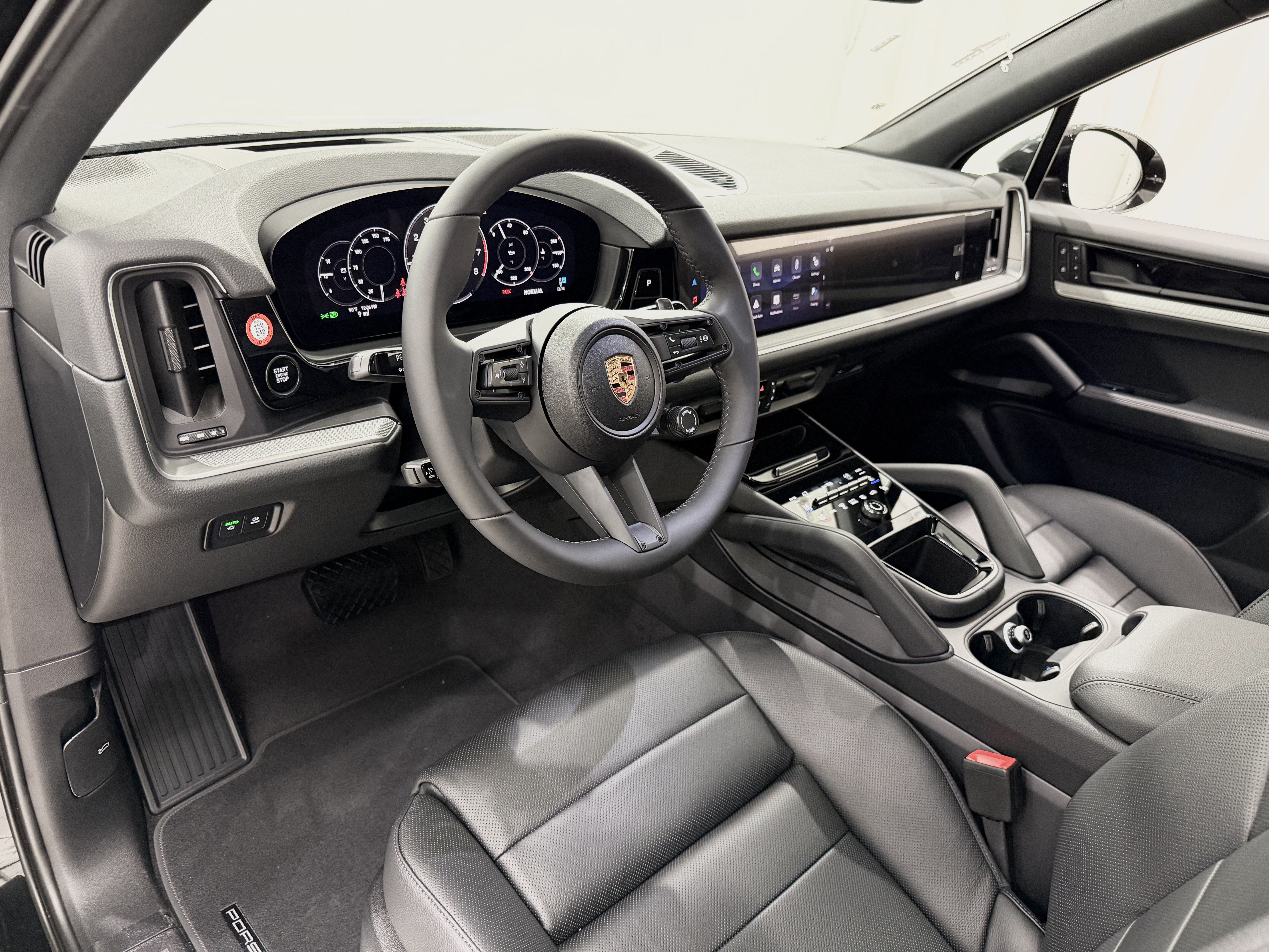 New 2026 Porsche Cayenne AWD/4WD image 4