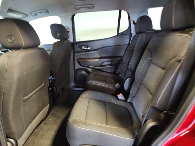 Used 2023 GMC Acadia SLE image 13