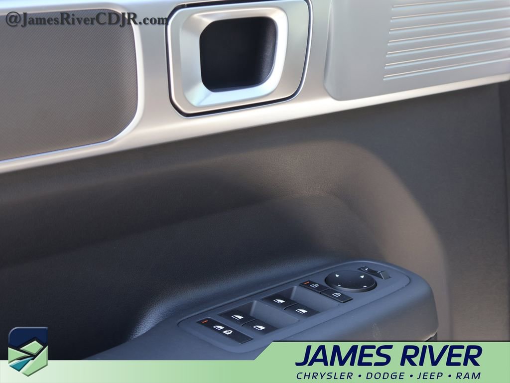 Used 2026 Hyundai Santa Fe SE image 23